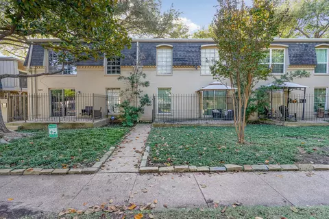 5311 Fleetwood Oaks Ave #269, Dallas, TX 75235