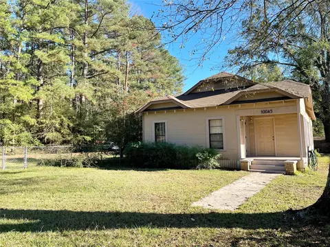 10045 E Main St, Rodessa, LA 71069