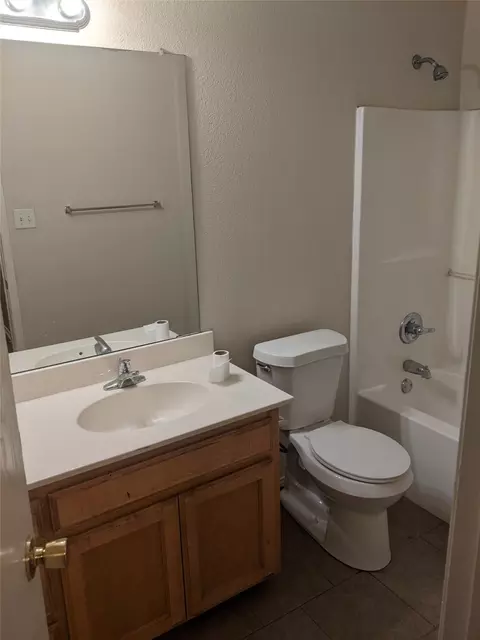 125 Stewart Bend Ct, Azle, TX 76020 photo 9