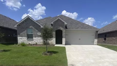 906 Tuxford Dr, Ennis, TX 75119