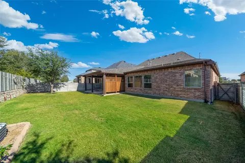 217 Waterside Dr, Argyle, TX 76226 photo 4