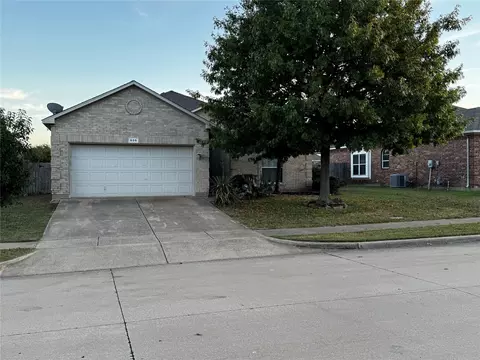 606 Poplar Vista Ln, Arlington, TX 76002