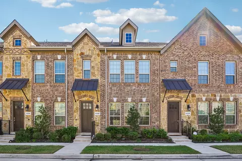 2450 Siskiyou St, Lewisville, TX 75067