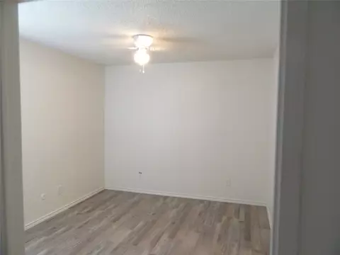 9807 Walnut St #304, Dallas, TX 75243