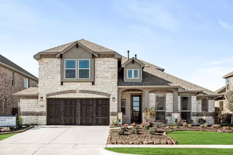 321 Richard St, Burleson, TX 76028