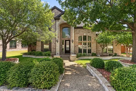 8008 Barrymoore Ln, Plano, TX 75025