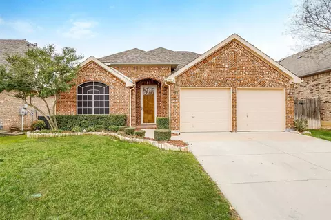 7924 Adobe Dr, Fort Worth, TX 76123