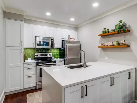 5934 Sandhurst Ln #208, Dallas, TX 75206