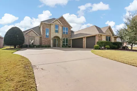 874 Thomas Crossing Dr, Burleson, TX 76028