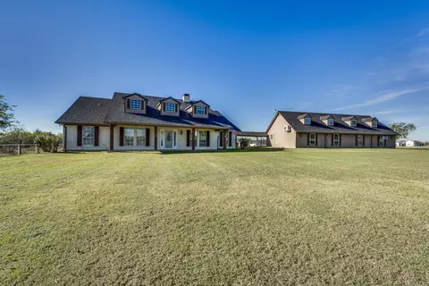 5249 Fm 1181, Ennis, TX 75119