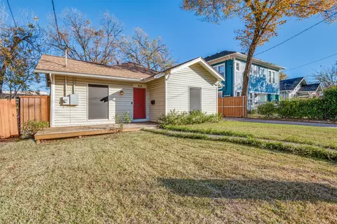 818 Elsbeth St, Dallas, TX 75208