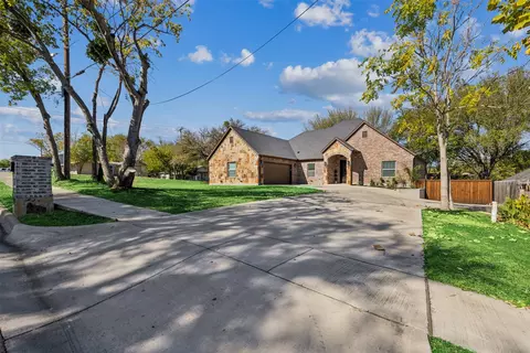 4662 Barbara Rd, River Oaks, TX 76114