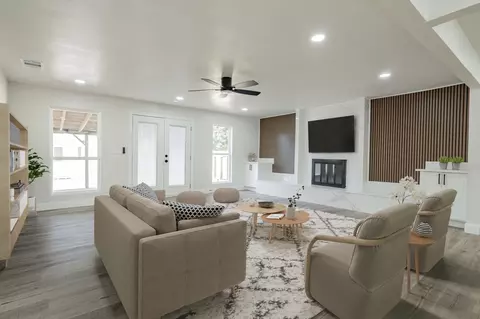 1621 Bradford St, Irving, TX 75061