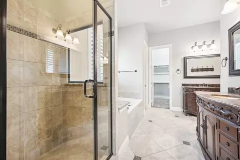 Bath - 851 Rustic Ln, Prosper, TX 75078 photo 2 of 7