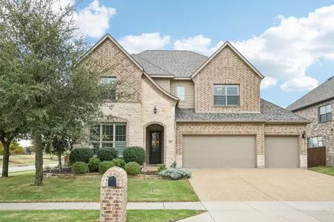 Exterior - 851 Rustic Ln, Prosper, TX 75078 photo 3 of 5