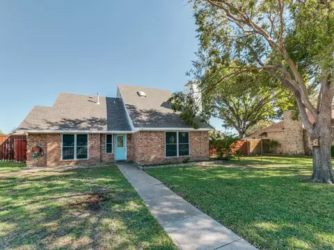 5118 Park Lake Ct, Sachse, TX 75048