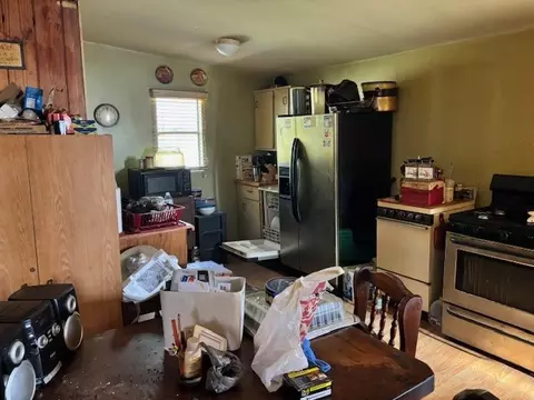 Kitchen - 159 Pine Cir, Doyline, LA 71023 photo 4 of 6