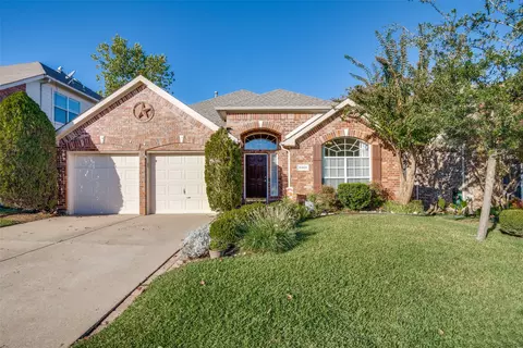 5923 Vista Park Ln, Sachse, TX 75048