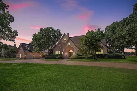 250 Simmons Rd, Double Oak, TX 75077
