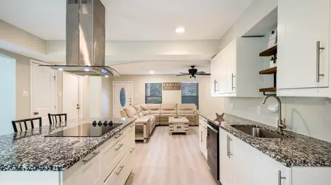 1711 Meadow Crest Ln, Duncanville, TX 75137