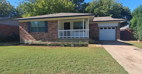 1811 Boyd St, Denton, TX 76209