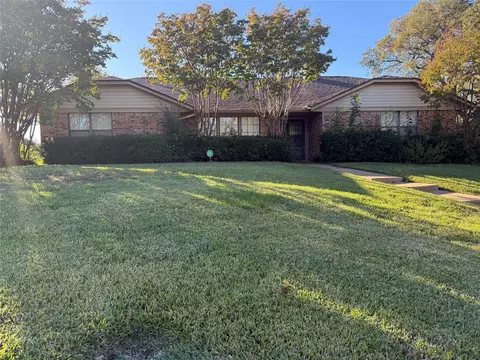 4027 Cross Bend Dr, Arlington, TX 76016
