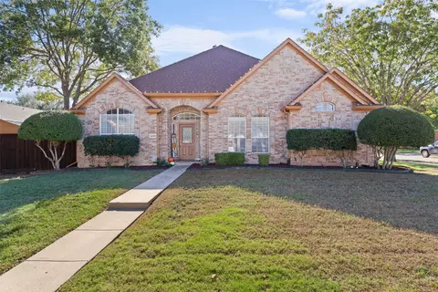 4208 Dottie Dr, Plano, TX 75074