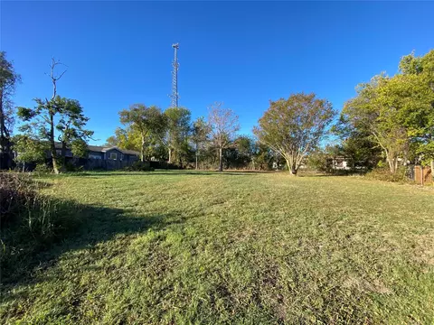 132 Wayne Dr, Rockwall, TX 75032