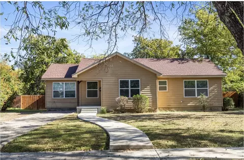 2016 Elizabeth Dr, Brownwood, TX 76801