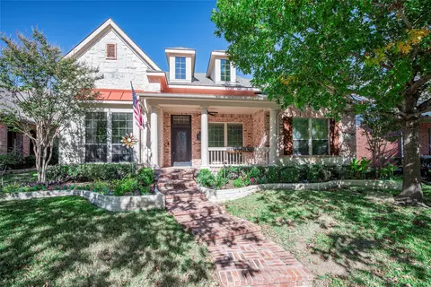 2226 Stonehenge Ln, Lewisville, TX 75056