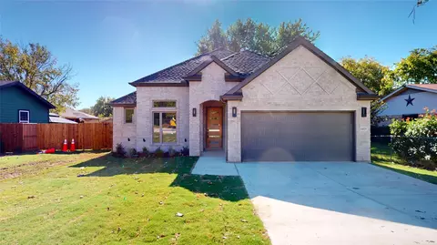 1423 E Marshall Dr, Grand Prairie, TX 75051