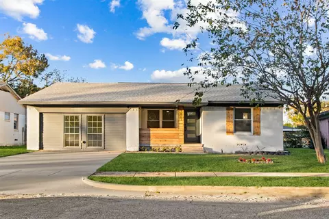 2801 Sanders Dr, Garland, TX 75042