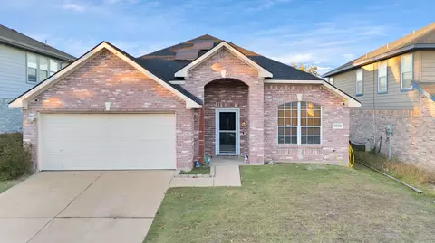 10132 Chapel Springs Trl, Fort Worth, TX 76116