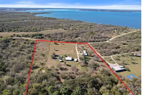 15011 Hout Bay Rd, Streetman, TX 75859