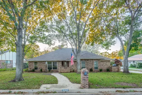 2156 Savannah Trl, Denton, TX 76205