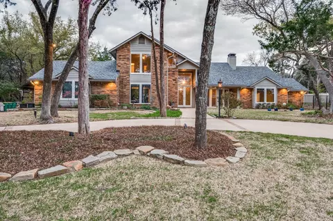 16 Summit Pl, Cedar Hill, TX 75104