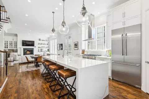 2802 Thomas Ave, Dallas, TX 75204