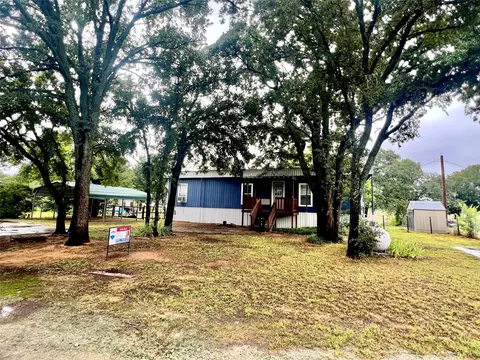 1628 Chester Ln, Eastland, TX 76448