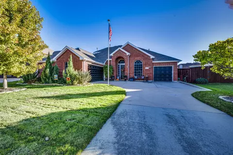 1304 Tanglewood Dr, Mansfield, TX 76063