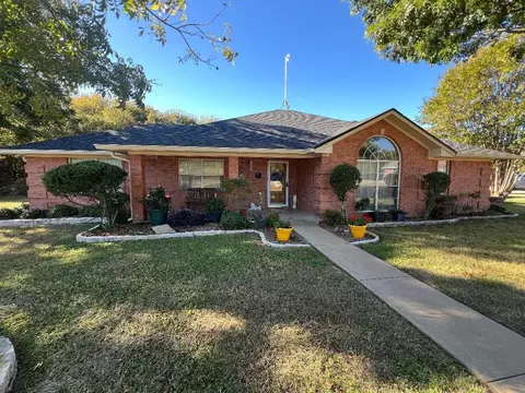 30014 Greenhill Dr, Whitney, TX 76692