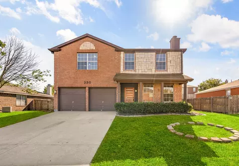 230 Yale Blvd, Glenn Heights, TX 75154