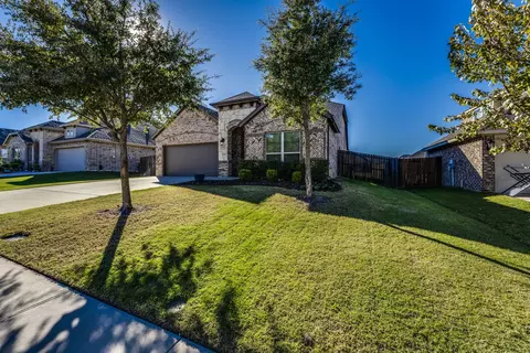 1109 Westminster Dr, Midlothian, TX 76065