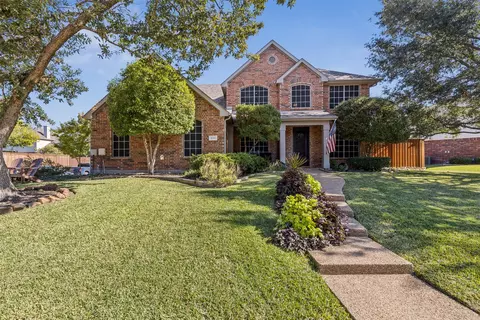245 Crepe Myrtle Ln, Murphy, TX 75094