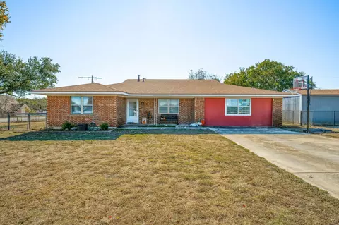 1210 Gentry, Hamilton, TX 76531