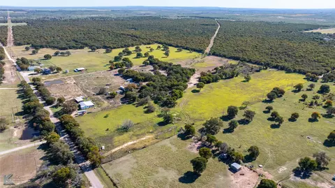 5895 Cr 252, Clyde, TX 79510 photo 3