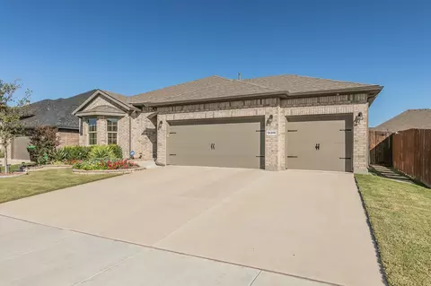 Exterior - 14208 Lapetus Dr, Haslet, TX 76052 photo 2 of 7