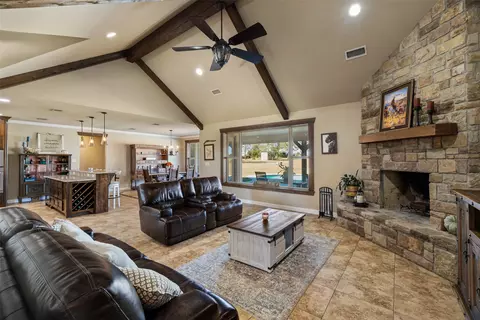 1515 Billings Rd, Tolar, TX 76476