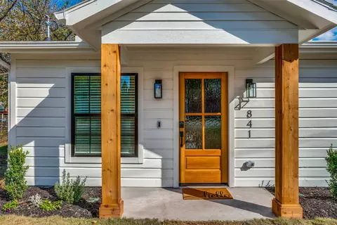 841 S Burk St, Van Alstyne, TX 75495