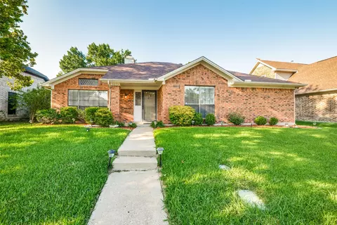 1673 Crosshaven Dr, Lewisville, TX 75077