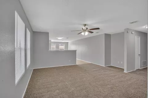 1802 Willowbrook Dr, Terrell, TX 75160 photo 4